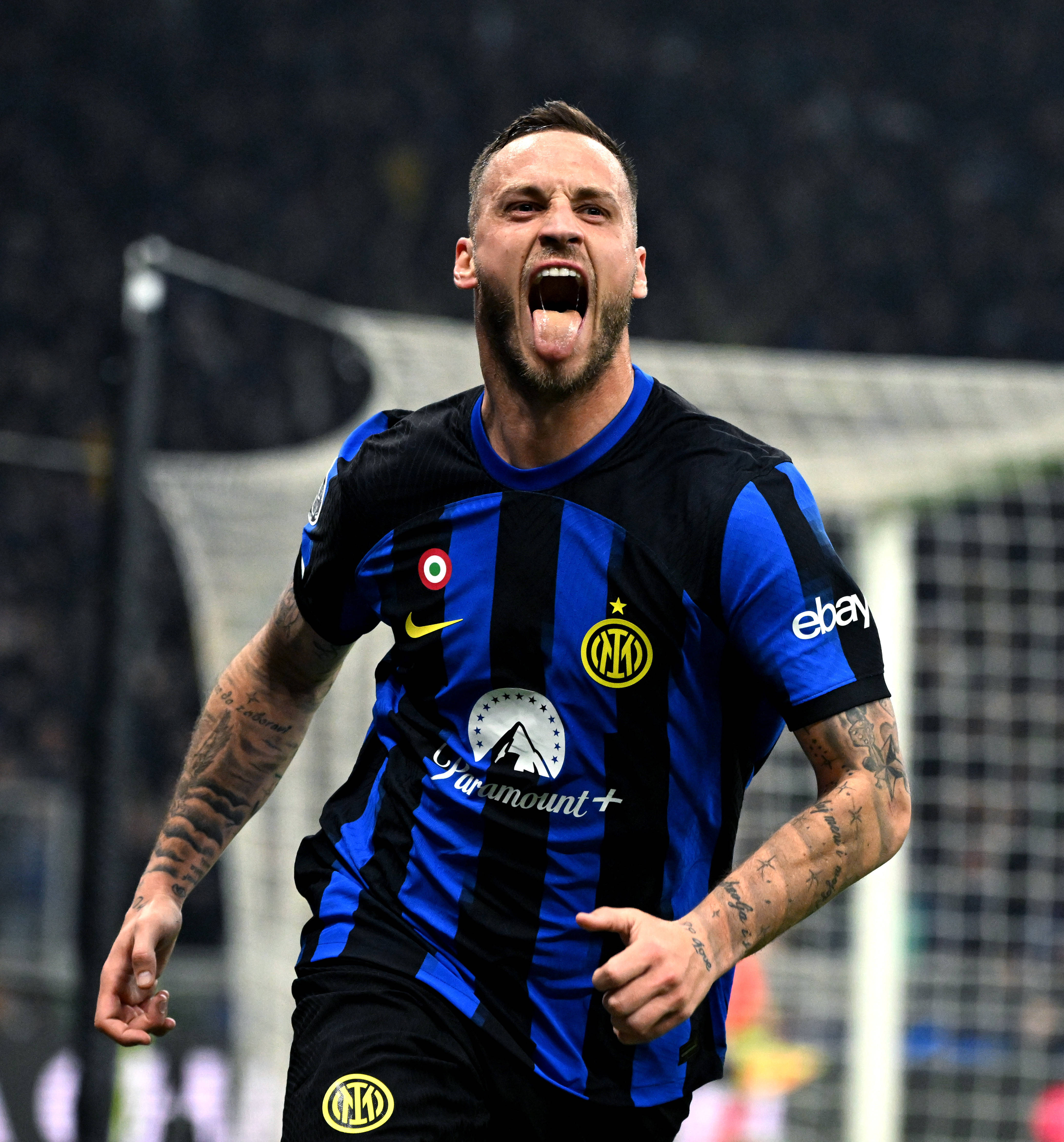 博尼：米兰德比氛围堪比皇马对阵巴萨；我要提升背身持球能力（博尼：米兰德比氛围媲美皇马巴萨国家德比；我需加强背身拿球能力）