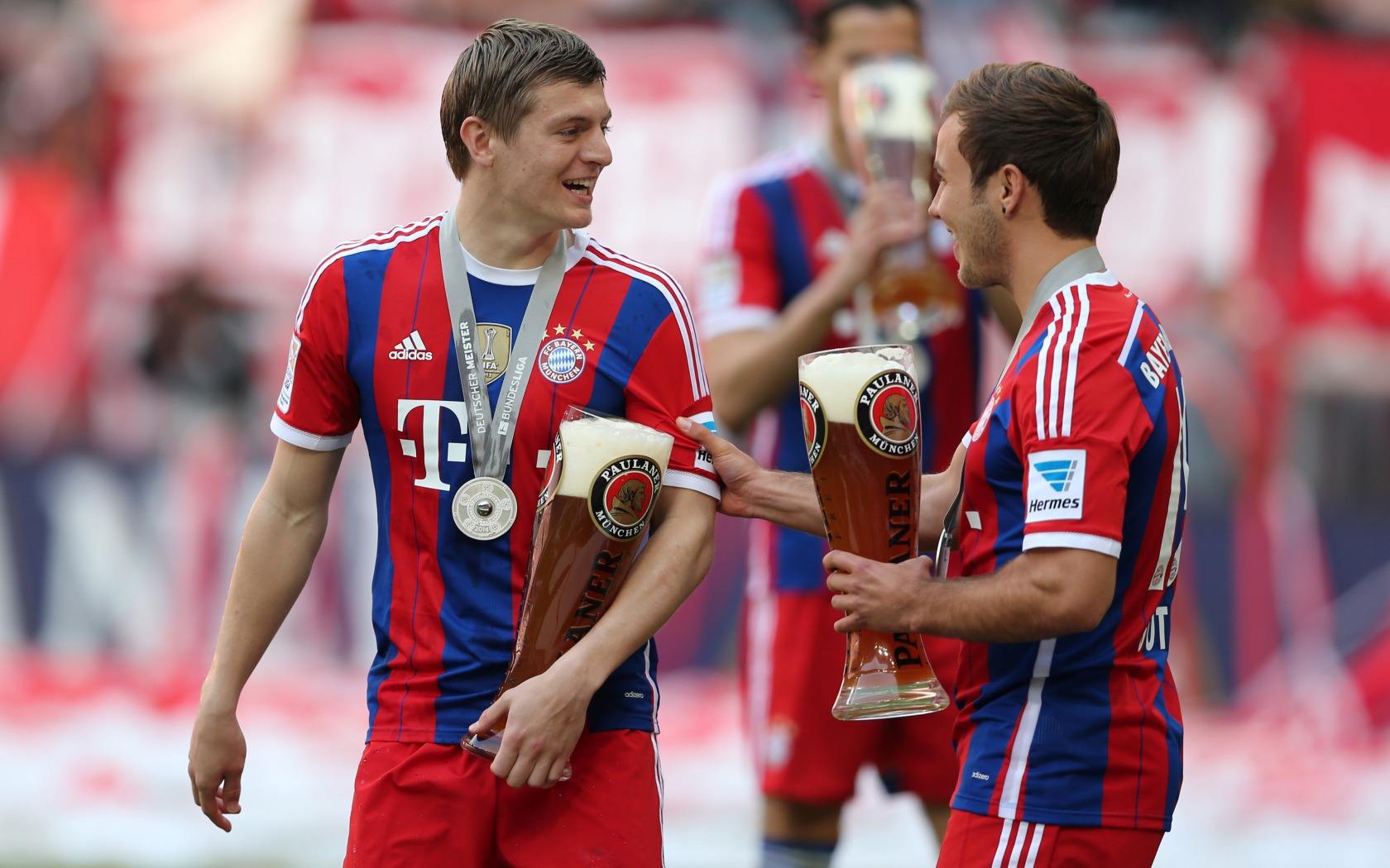 梅西获得季后赛MVP后，即将领取常规赛MVP！以及开启梅西杯！（梅西斩获季后赛MVP，常规赛MVP在即，梅西杯即将启幕）