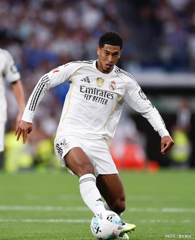 前巴萨青训营主管：亚马尔签约时走路姿势奇怪且双腿不直（巴萨青训前主管称：亚马尔签约当时步态怪异、双腿不直）