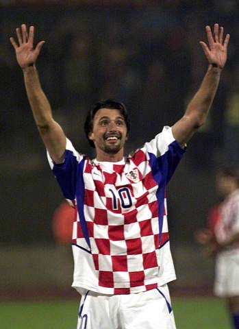 送出助攻，迪马尔科当选国米vs拉齐奥全场最佳球员（奉献助攻，迪马尔科荣膺国米战拉齐奥全场最佳）