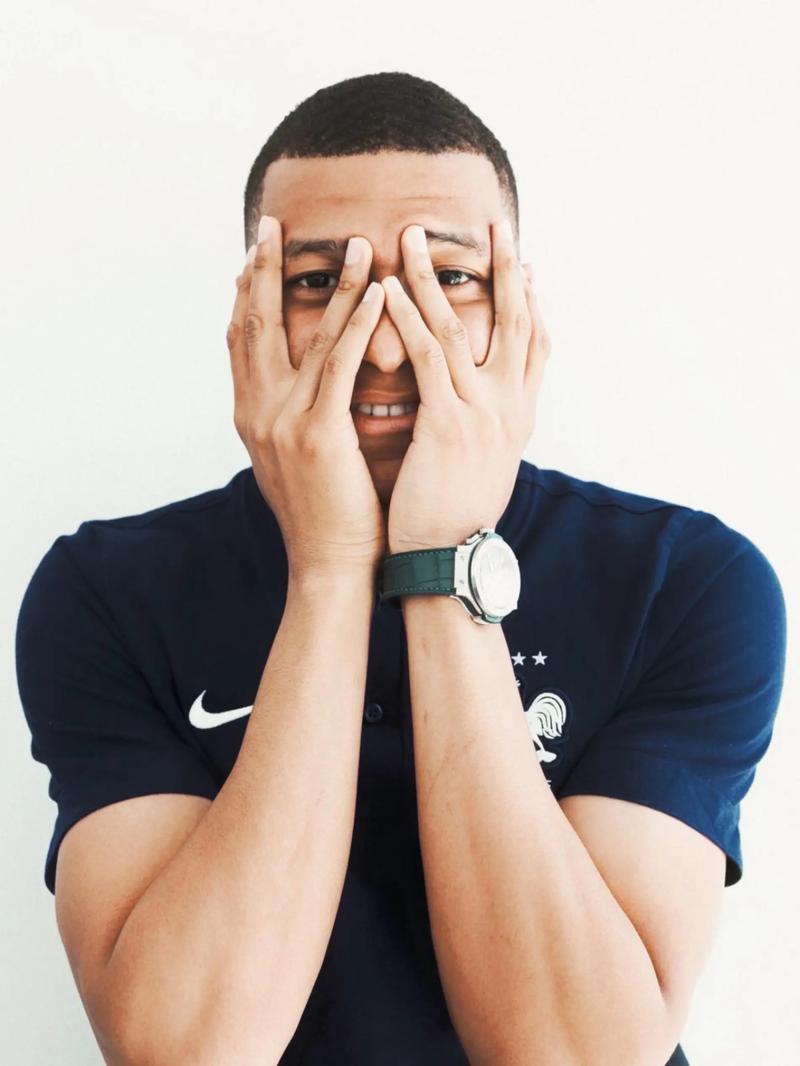 图多列告别三镇：感激一切，武汉永远是我职业生涯的特别篇章（图多列道别三镇：心怀感恩，武汉将永远是我职业生涯特别的一章）