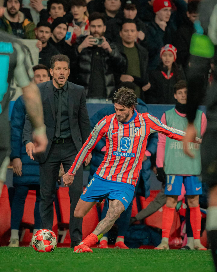 26个代言！孙颖莎再添新商务，人气成就双高，国乒招牌巨星