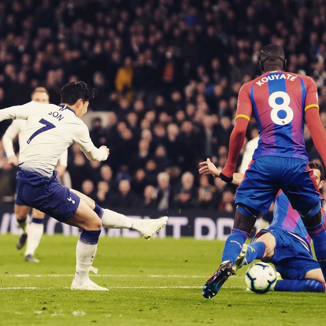 乌克兰世界杯梦想史：开局即巅峰与附加赛魔咒（乌克兰世界杯征途：初登高峰，难破附加赛魔咒）