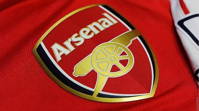 半场：云南1-0西海岸，奥斯卡助攻恩里克闪击（半场战报：云南1-0领先西海岸，奥斯卡助攻恩里克闪电破门）